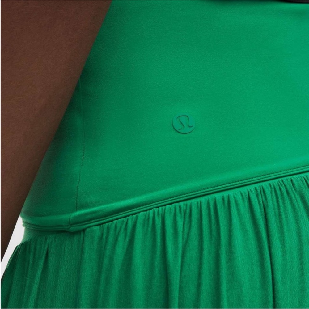 NWOT Lululemon Athletica 2-in-1 Maxi Raceway Green size XXS (2) *RARE* - Picture 3 of 6